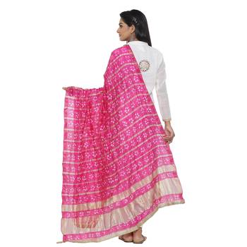 Pink Silk Bandhej Dupatta 3
