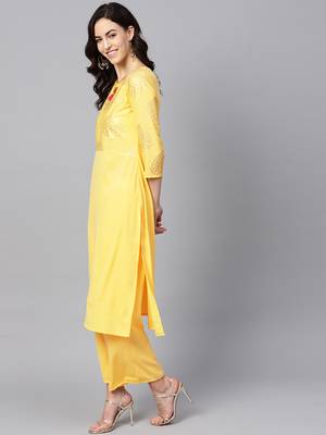 Women's Yellow Color Solid Straight Crepe Kurta Palazzo Set 4