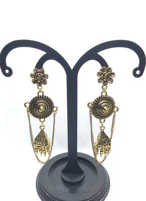Gold crystal earrings 1