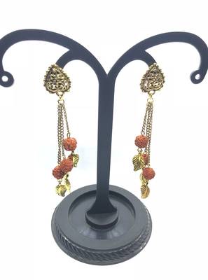 Gold crystal earrings 1