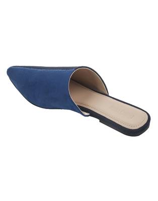 Trends & Trades Womens Two Tone Blue & Black Pointed Flat Mules Shoes 2