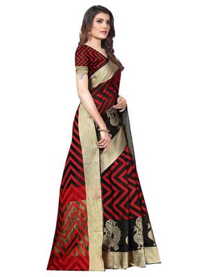Black Woven Banarasi Sarees With Unstitched Blouse 3