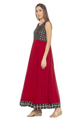 Maroon Printed Georgette Party Wear Kurtis 2
