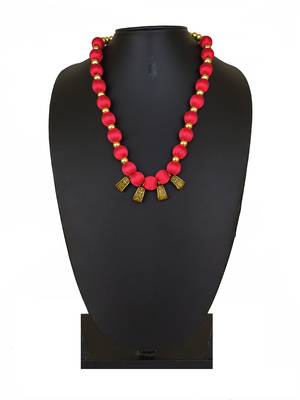 Red designer-jewellery 1