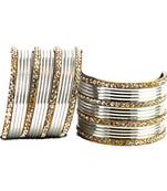 Pretty  Bangles Color-Silver