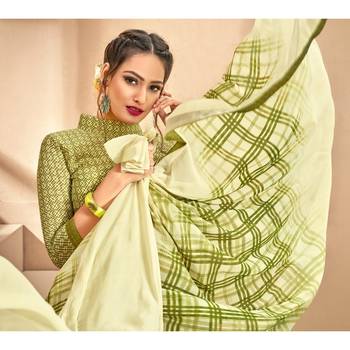 Green printed georgette saree with blouse 2
