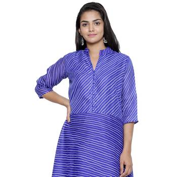 Blue Cotton Leheriya Printed Kurti 5
