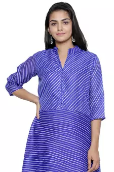 Blue Cotton Leheriya Printed Kurti