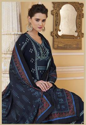 Navy-blue embroidered silk salwar 2