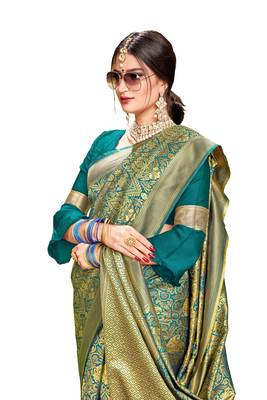 Green woven banarasi silk saree with blouse 4