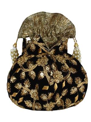 Lotus Embroidered Velvet Potli Black & Gold 3