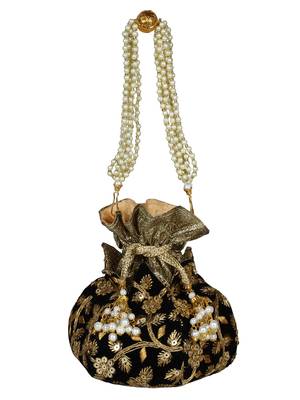 Lotus Embroidered Velvet Potli Black & Gold 4