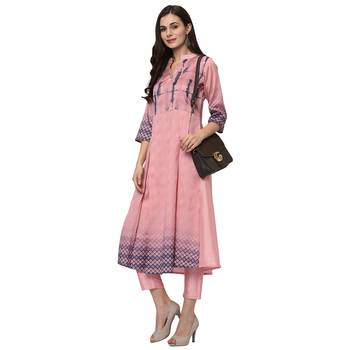 Women's Pink Digital Print Flared Polysilk Kurta Pant Set 1