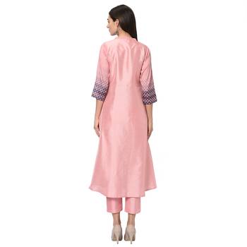 Women's Pink Digital Print Flared Polysilk Kurta Pant Set 3