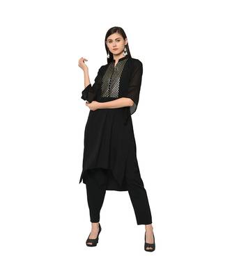 Women's Black Color Straight Foil Print Kurta Pant Set 2