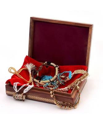 Gemstone Powder Bani Thani Painting Wooden Box 259 2