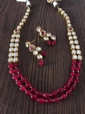Red Semi Precious Onyx And Kundan Necklace 1