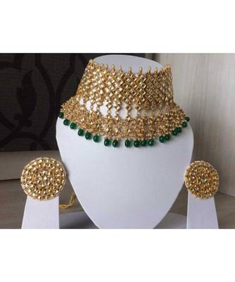 Green Kundan With Shell Pearls And Precious Stone Choker Set 1