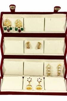 atorakushon   Velvet Combo Jewellery Box Ring Box Earrings Necklace Organiser for Women's 1pcs  (Cream)