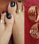 Gold toe-rings