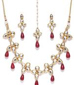 Gold Tone Kundan And Red Onyx Necklace Set With Maangtikka