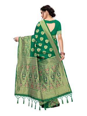 Green Woven Banarasi Sarees With Unstitched Blouse 4