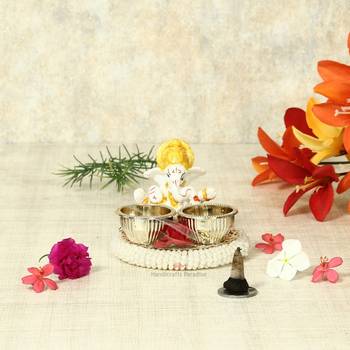 Handicrafts Paradise decorative puja thali / pooja thali / haldi kumkum holder with Pearl beads embellishment 4