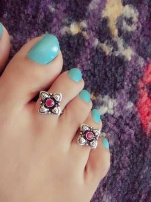 Pink Stone Toe  Ring 1