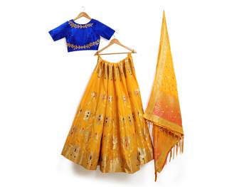 Gold Zari Woven Polyester Semi Stitched Lehenga 3