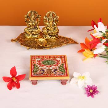 Marble Chowki set of 4 pc with Lotus Painting 2