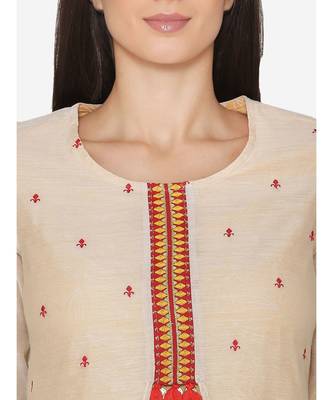 Beige embroidered Hemline  Kurta 5