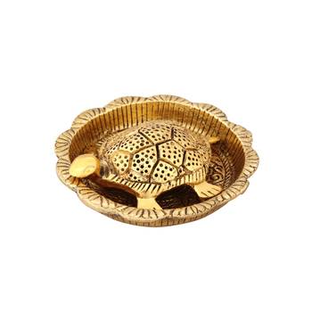 Tortoise in plate gold plated in metal 1