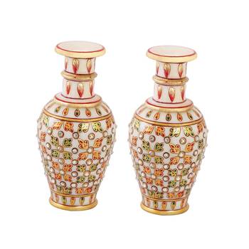 Marble flower pot pair with leaves painted in emboss 1