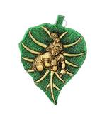 Wall hanging leaf with bal krishna motiff in metal