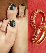 Gold toe-rings