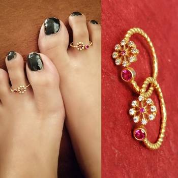Best Seller Flower Shape Pink Gold Toe Rings 1