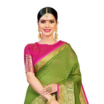 Green woven cotton silk saree with blouse 2