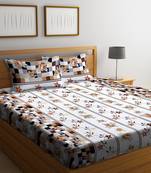 Brown embroidered bed sheets with two pillow cover