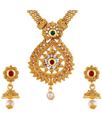 Traditional Leaf Design Gold Plated  Necklace Set For Women 1