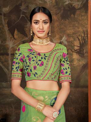 Green woven cotton saree with blouse 4