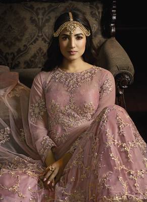 Baby Pink Net Anarkali Salwar Kameez 4