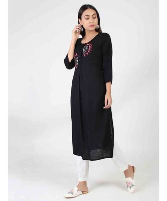Black Long Cotton Kurti With Side Slit 1