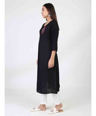 Black Long Cotton Kurti With Side Slit 3