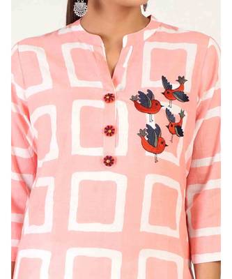 Light Pink Straight Kurta With Side Slit 4