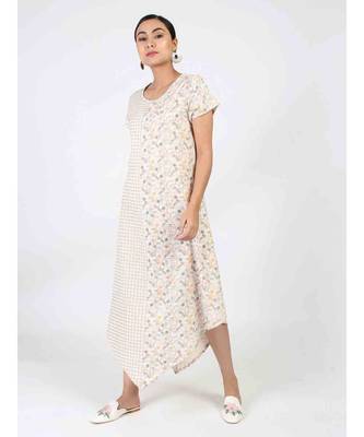 Off White Cotton Long Kurti With Quarter Sleeve 1