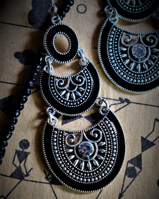 Party Wear Stylish Contemporary Fancy Latest Stylish AD Stone Black Dangler For Girls And Women 3