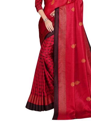 Red printed shimmer saree with blouse 3