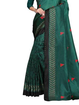 Green printed shimmer saree with blouse 3