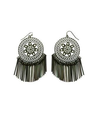 Black Beauty Indo Western Look Earrings For Women 1