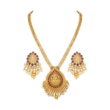 Gold necklaces 2